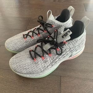 Nike Lebron XV 15 Low Basketball Shoes Melon Grey AO1755-005 Size 13 Dunk Jordan